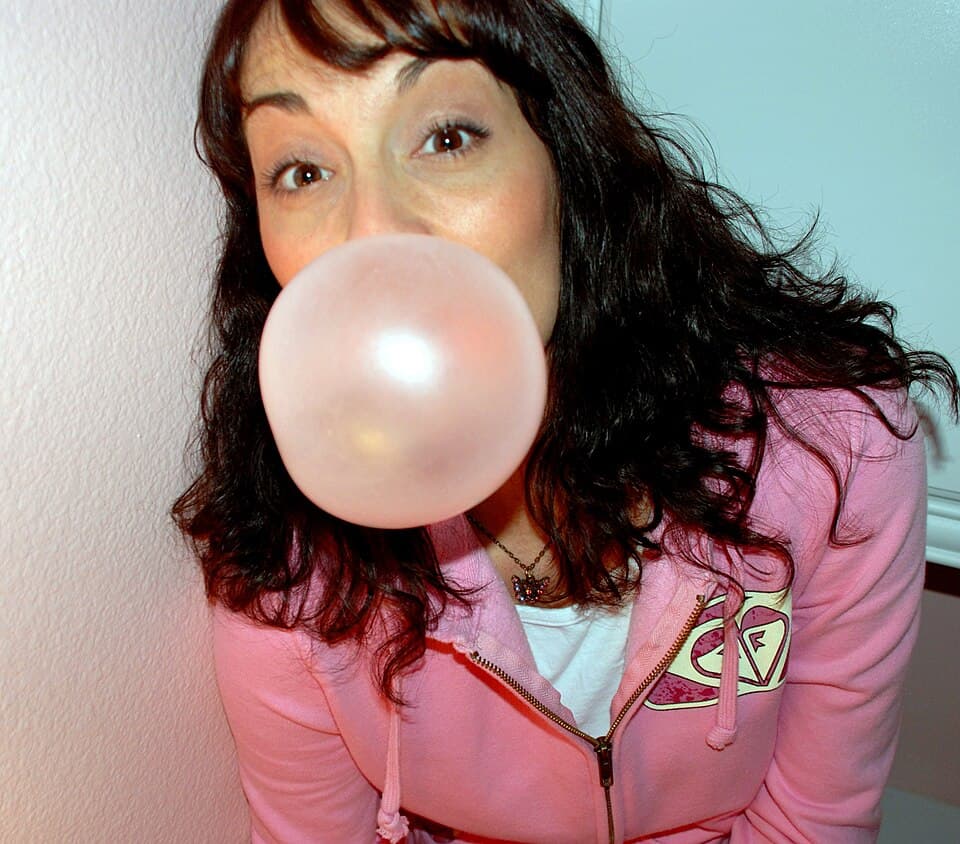 آدامس بادکنکی — Bubble Gum